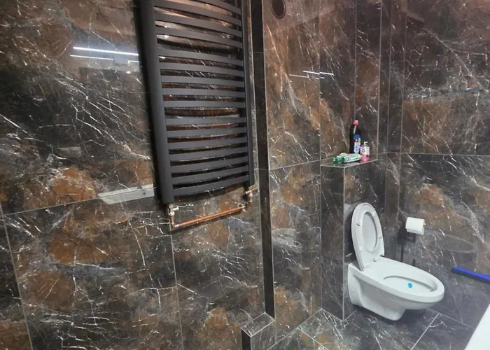 شقة Z Widokiem Rokosowo 40m Kw كوزتسالين